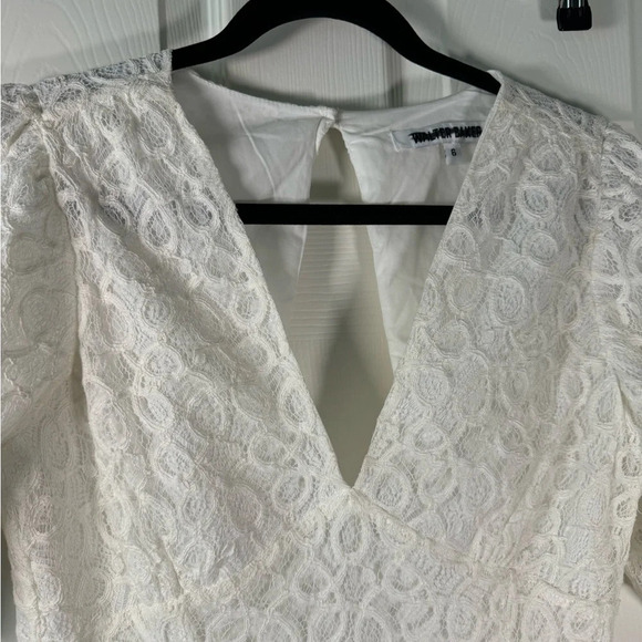 Walter Baker Cute Out Lace Mini Dress Puff Sleeve Summer Party Bridal Size 6 - Picture 4 of 13